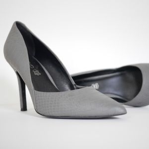 ALDO Gray Textured Heel Pumps Size 8